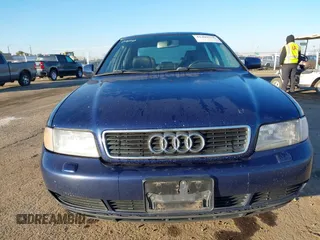 1998 Audi A4 с VIN WAUCB28D4WA204939, выставлен на аукционе IAAI как лот 41409756 с пробегом 202 037 миль миль и . История ставок и продаж доступна на DreamBid. Изображение 6.