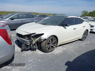 2017 Nissan Maxima Platinum with VIN 1N4AA6AP7HC382348, listed as a IAAI auction lot 41600411 with 113,611 mi miles. Bid and sale history available at carsss.com. Image 2.