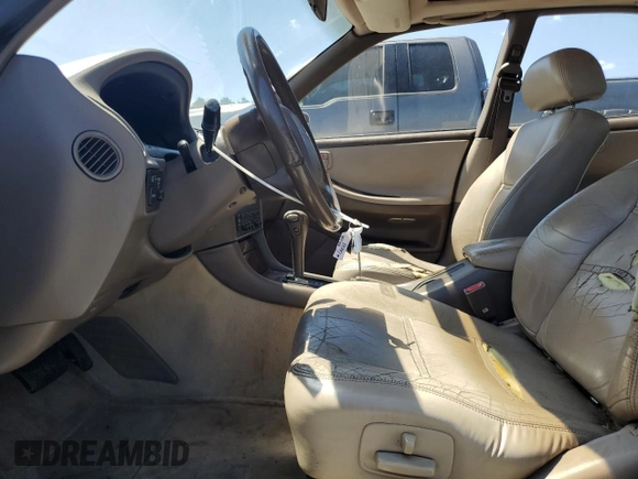 1996 Lexus ES 300 z VIN JT8BF12G6T0185858, wystawiony jako Copart lot #57978925 z przebiegiem 153 841 mil mil oraz Czysty tytuł • Clean title. Historia ofert i sprzedaży dostępna na DreamBid. Obrazek 7.