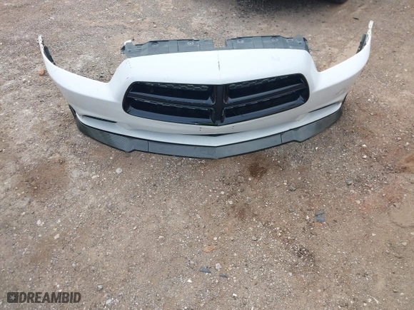 2013 Dodge Charger SXT Plus with VIN 2C3CDXHG8DH614862, listed as a IAAI auction lot 41874630 with 156,213 mi miles. Bid and sale history available at carsss.com. Image 12.