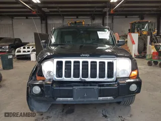 2007 Jeep Commander Limited with VIN 1J8HH58297C576900, listed as a IAAI auction lot 41915774 with 227,972 mi miles. Bid and sale history available at carsss.com. Image 13.