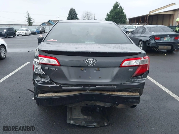 2014 Toyota Camry L with VIN 4T1BF1FK4EU372166, listed as a IAAI auction lot 41228217 with 159,187 mi miles. Bid and sale history available at carsss.com. Image 17.