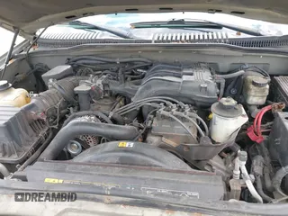 2005 Ford Explorer XLS with VIN 1FMZU72K75UA74093, listed as a IAAI auction lot 42216780 with 184,112 mi miles and . Bid and sale history available at DreamBid. Image 10.
