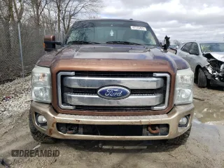 2011 Ford F-250 XL with VIN 1FT7W2BT0BEA11389, listed as a Copart auction lot 47743425 with 324,970 mi miles and Clean title. Bid and sale history available at DreamBid. Image 5.