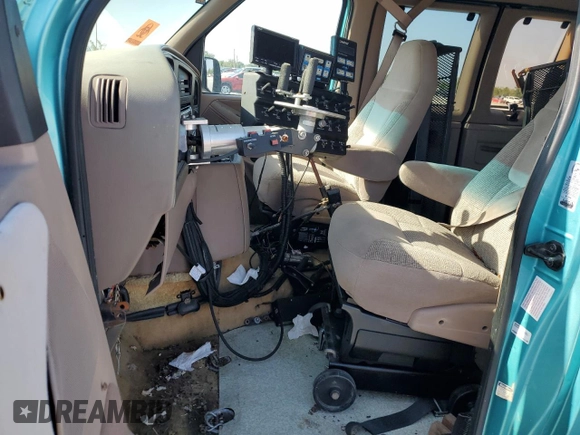 1994 Ford Econoline Cargo with VIN 1FMEE11N8RHA97630, listed as a Copart auction lot 52912205 with Not Provided miles and Clean Title. Bid and sale history available at DreamBid. Image 7.