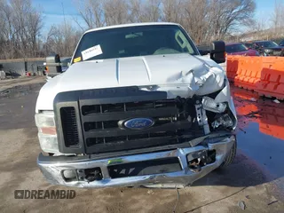 2009 Ford Super Duty F-250 SRW XL with VIN 1FTNX20579EB12691, listed as a IAAI auction lot 41646551 with 131,122 mi miles. Bid and sale history available at carsss.com. Image 6.