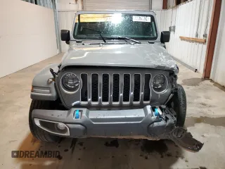 2023 Jeep Wrangler Sahara с VIN 1C4JJXP69PW698930, выставлен на аукционе Copart как лот 66679874 с пробегом 9 161 миль миль и Списание • Salvage title. История ставок и продаж доступна на DreamBid. Изображение 5.
