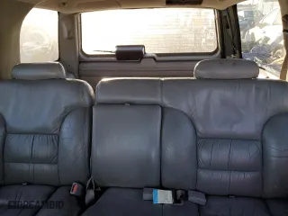 1999 Chevrolet Tahoe with VIN 1GNEC13R6XJ364173, listed as a Copart auction lot 88271575 with 196,935 mi miles and Salvage Title. Bid and sale history available at carsss.com. Image 10.