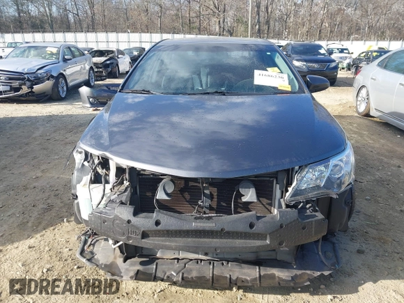 2013 Toyota Camry L with VIN 4T1BF1FK6DU642576, listed as a IAAI auction lot 41686230 with 187,742 mi miles. Bid and sale history available at carsss.com. Image 13.