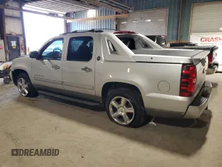 2013 Chevrolet Avalanche LS with VIN 3GNTKEE78DG130546, listed as a Copart auction lot 81317134 with 164,240 mi miles and Salvage Title. Bid and sale history available at carsss.com. Image 2.