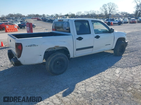 2005 GMC Canyon 1SE SLE Z71 with VIN 1GTDS136258111482, listed as a IAAI auction lot 41768376 with 300,079 mi miles. Bid and sale history available at carsss.com. Image 4.