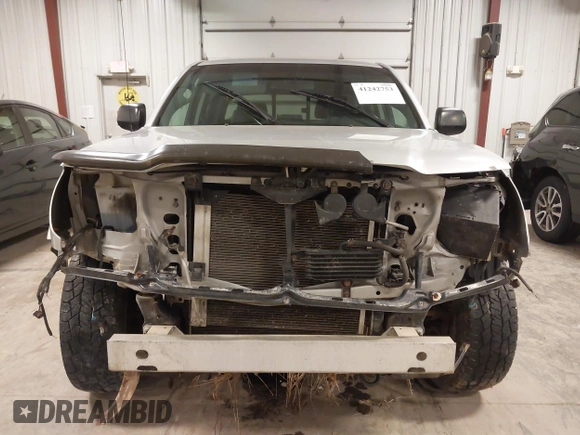2007 Toyota Tacoma with VIN 5TEMU52N37Z444818, listed as a IAAI auction lot 41242753 with 140,631 mi miles and . Bid and sale history available at DreamBid. Image 13.
