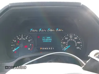 2017 Ford F-150 XL с VIN 1FTMF1E83HKD51909, выставлен на аукционе IAAI как лот 41757955 с пробегом 173 752 миль миль и . История ставок и продаж доступна на DreamBid. Изображение 6.