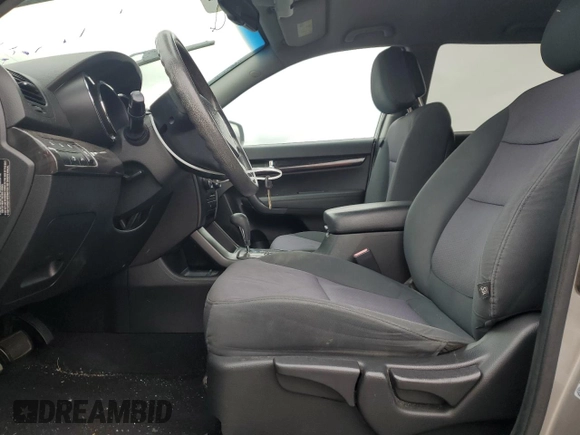 2013 Kia Sorento LX with VIN 5XYKT4A24DG370715, listed as a Copart auction lot 53512595 with 208,550 mi miles and Clean Title. Bid and sale history available at carsss.com. Image 7.