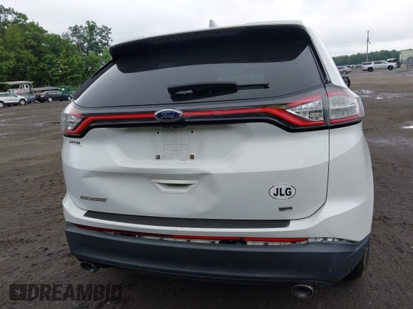 2015 Ford Edge SE z VIN 2FMTK4G87FBC18076, wystawiony jako IAAI lot #42536718 z przebiegiem 180 790 mil mil oraz . Historia ofert i sprzedaży dostępna na DreamBid. Obrazek 16.