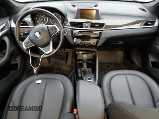 2016 BMW X1 xDrive28i with VIN WBXHT3C30G5F63957, listed as a Copart auction lot 70292992 with 80,040 mi miles. Bid and sale history available at carsss.com. Image 8.