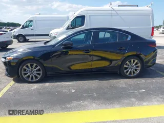 2024 Mazda 3 S Preferred с VIN 3MZBPACM1RM415733, выставлен на аукционе IAAI как лот 42308136 с пробегом 25 370 миль миль и . История ставок и продаж доступна на DreamBid. Изображение 14.