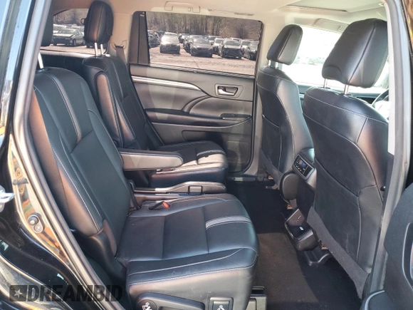 2018 Toyota Highlander SE with VIN 5TDKZRFH3JS540733, listed as a Copart auction lot 55099315 with 80,067 mi miles and Salvage title. Bid and sale history available at DreamBid. Image 11.