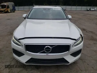 2020 Volvo S60 Momentum with VIN 7JR102FKXLG053729, listed as a Copart auction lot 60680064 with 119,250 mi miles and Salvage Title. Bid and sale history available at carsss.com. Image 5.