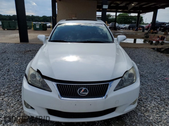 2010 Lexus IS 250 z VIN JTHBF5C21A2094623, wystawiony jako Copart lot #54893375 z przebiegiem 135 128 mil mil oraz Szkoda całkowita • Salvage title. Historia ofert i sprzedaży dostępna na DreamBid. Obrazek 5.