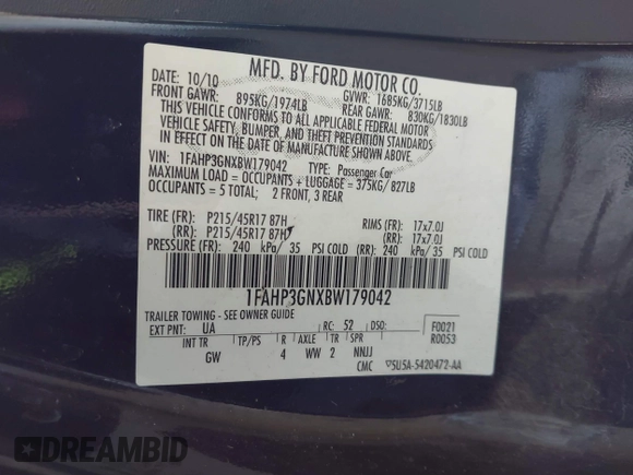 2011 Ford Focus SES with VIN 1FAHP3GNXBW179042, listed as a IAAI auction lot 41625871 with 269,883 mi miles. Bid and sale history available at carsss.com. Image 9.