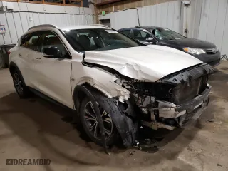 2017 Infiniti QX30 Luxury with VIN SJKCH5CR4HA038346, listed as a Copart auction lot 44990635 with 65,391 mi miles and Salvage Title. Bid and sale history available at carsss.com. Image 4.