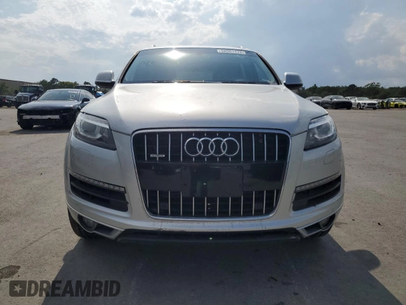 2015 Audi Q7 Premium Plus with VIN WA1LGAFEXFD027316, listed as a Copart auction lot 56501475 with 96,653 mi miles and Clean Title. Bid and sale history available at DreamBid. Image 5.