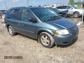 2005 Dodge Caravan SXT with VIN 1D4GP45R45B338752, listed as a IAAI auction lot 42679745 with 200,687 mi miles and . Bid and sale history available at DreamBid. Image 1.