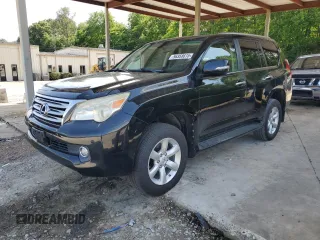 2011 Lexus GX 460 z VIN JTJBM7FXXB5018499, wystawiony jako Copart lot #56358615 z przebiegiem 222 343 mil mil oraz Tytuł czysty. Historia ofert i sprzedaży dostępna na DreamBid. Obrazek 1.