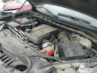 2022 GMC Yukon SLT z VIN 1GKS2BKT4NR265033, wystawiony jako IAAI lot #41958600 z przebiegiem 61 672 mil mil oraz . Historia ofert i sprzedaży dostępna na DreamBid. Obrazek 19.