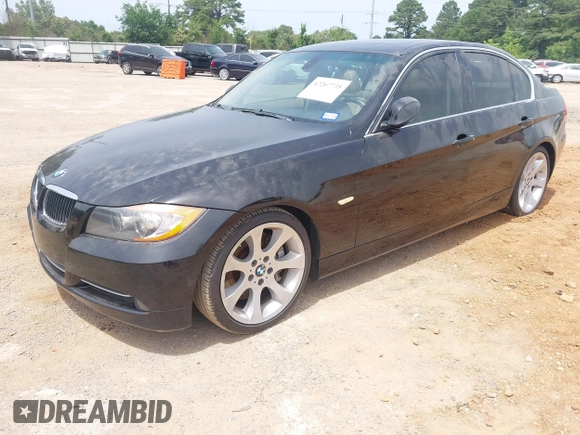 2008 BMW 3 Series 335i z VIN WBAVB77518NH78042, wystawiony jako IAAI lot #42267735 z przebiegiem Nie podano mil oraz . Historia ofert i sprzedaży dostępna na DreamBid. Obrazek 2.
