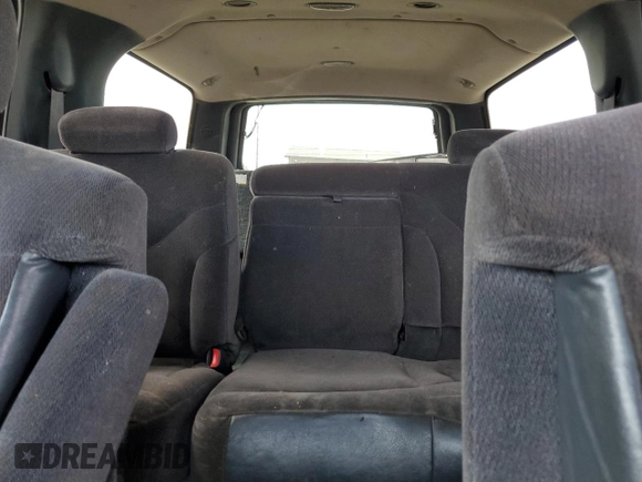 2002 GMC Yukon XL SLT z VIN 3GKFK16Z52G304086, wystawiony jako Copart lot #52407905 z przebiegiem Nie podano mil oraz Szkody całkowita. Historia ofert i sprzedaży dostępna na DreamBid. Obrazek 10.