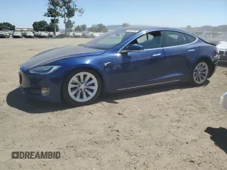 2017 Tesla Model S 100D z VIN 5YJSA1E28HF213023, wystawiony jako Copart lot #50136795 z przebiegiem Nie podano mil oraz Szkoda całkowita • Salvage title. Historia ofert i sprzedaży dostępna na DreamBid. Obrazek 1.