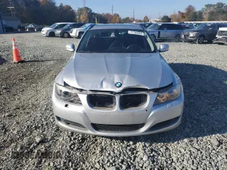 2012 BMW 3 Series 328i xDrive with VIN WBAUU3C53CA543482, listed as a Copart auction lot 77783264 with 68,931 mi miles and Salvage Title. Bid and sale history available at DreamBid. Image 5.