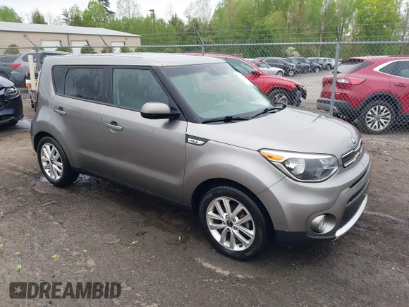 2018 Kia Soul + with VIN KNDJP3A59J7558286, listed as a IAAI auction lot 42080799 with 86,515 mi miles. Bid and sale history available at carsss.com. Image 1.