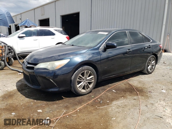 2016 Toyota Camry XLE with VIN 4T1BF1FK0GU161260, listed as a Copart auction lot 55325505 with 179,334 mi miles and Salvage Title. Bid and sale history available at DreamBid. Image 1.