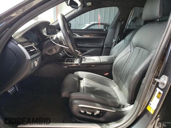 2016 BMW 7 Series 740i with VIN WBA7E2C53GG548284, listed as a Copart auction lot 67118363 with 92,153 mi miles. Bid and sale history available at carsss.com. Image 7.