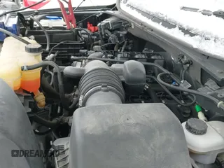 2017 Ford F-150 XL z VIN 1FTEX1E82HFB75381, wystawiony jako IAAI lot #41583133 z przebiegiem 40 675 mil mil oraz . Historia ofert i sprzedaży dostępna na DreamBid. Obrazek 20.