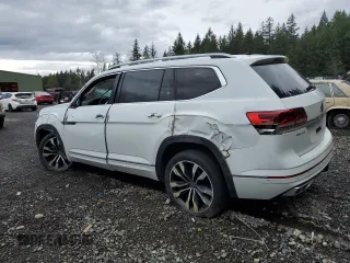2022 Volkswagen Atlas SEL Premium R-Line with VIN 1V2FR2CA2NC519295, listed as a Copart auction lot 48591095 with 38,002 mi miles and Salvage title. Bid and sale history available at DreamBid. Image 2.
