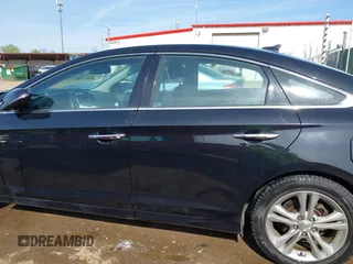 2018 Hyundai Sonata SEL with VIN 5NPE34AF1JH643730, listed as a IAAI auction lot 42087230 with 103,804 mi miles and . Bid and sale history available at carsss.com. Image 14.