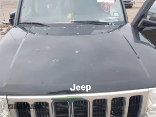 2008 Jeep Commander Sport with VIN 1J8HG48K38C111866, listed as a IAAI auction lot 41469973 with 201,781 mi miles. Bid and sale history available at carsss.com. Image 10.