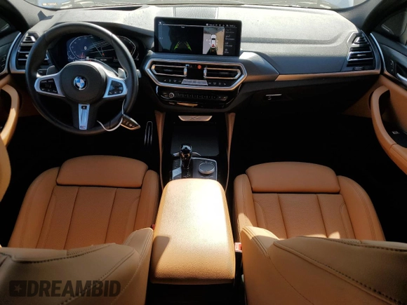 2024 BMW X4 xDrive30i with VIN 5UX33DT09R9W50136, listed as a Copart auction lot 46949595 with 6,467 mi miles and Salvage Title. Bid and sale history available at carsss.com. Image 8.