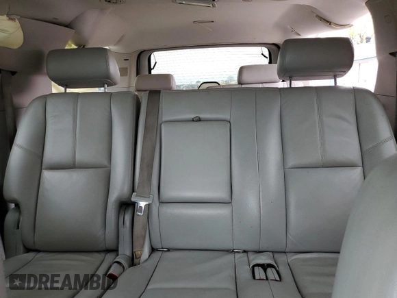 2008 Chevrolet Suburban LTZ with VIN 3GNFC16J58G313471, listed as a Copart auction lot 46770114 with 251,801 mi miles and Salvage Title. Bid and sale history available at carsss.com. Image 10.