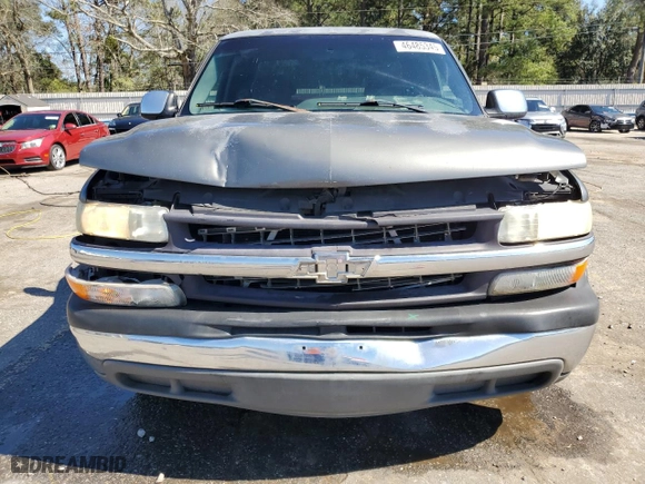 2000 Chevrolet Silverado 1500 LS with VIN 2GCEC19T8Y1377966, listed as a Copart auction lot 46485345 with 329,257 mi miles and Salvage Title. Bid and sale history available at carsss.com. Image 5.