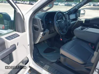2015 Ford F-150 XLT z VIN 1FTEX1EP5FKD38178, wystawiony jako IAAI lot #42215342 z przebiegiem 216 447 mil mil oraz . Historia ofert i sprzedaży dostępna na DreamBid. Obrazek 20.