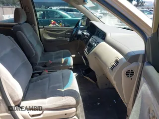 2001 Honda Odyssey LX z VIN 2HKRL18501H610649, wystawiony jako IAAI lot #42799158 z przebiegiem 197 944 mil mil oraz . Historia ofert i sprzedaży dostępna na DreamBid. Obrazek 5.