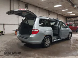 2006 Honda Odyssey EX-L с VIN 5FNRL38666B100333, выставлен на аукционе IAAI как лот 41859437 с пробегом 120 379 миль миль и . История ставок и продаж доступна на DreamBid. Изображение 4.