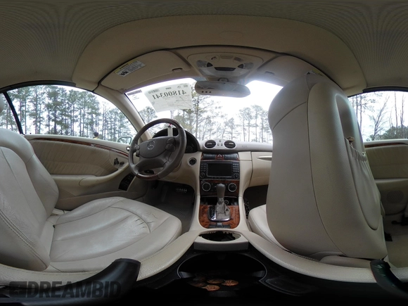 2009 Mercedes-Benz CLK 350 z VIN WDBTK56F59T110276, wystawiony jako IAAI lot #41800341 z przebiegiem 157 883 mil mil oraz . Historia ofert i sprzedaży dostępna na DreamBid. Obrazek 18.