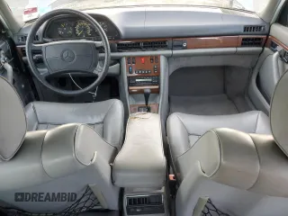 1987 Mercedes-Benz 300 SDL with VIN WDBCB25D8HA308682, listed as a Copart auction lot 85747364 with 250,052 mi miles and Clean Title. Bid and sale history available at carsss.com. Image 8.