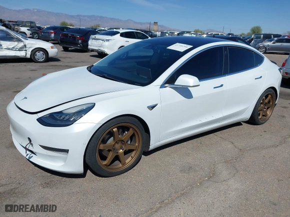 2018 Tesla Model 3 Long Range Battery with VIN 5YJ3E1EA1JF035459, listed as a IAAI auction lot 41746206 with 95,972 mi miles. Bid and sale history available at carsss.com. Image 18.